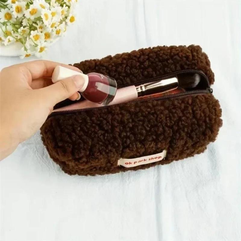 Lamb Plush Storage Bag Simple  - Aesthetic Large Pencil Case Pouch 评论和价格