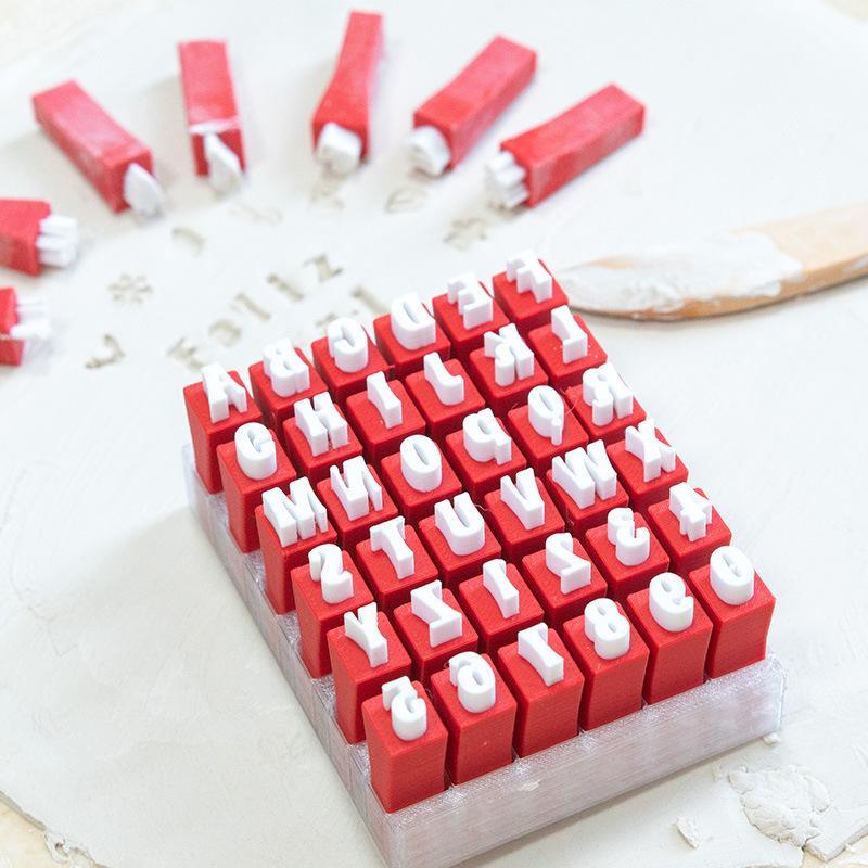 Christmas Style Alphabet Clay  - Writing Tools 评论和价格